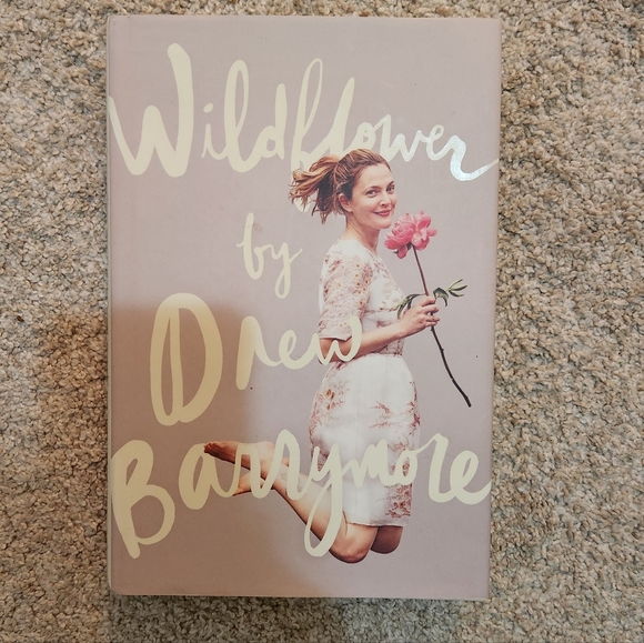 Drew Barrymore- Wildflower Book - Picture 1 of 4